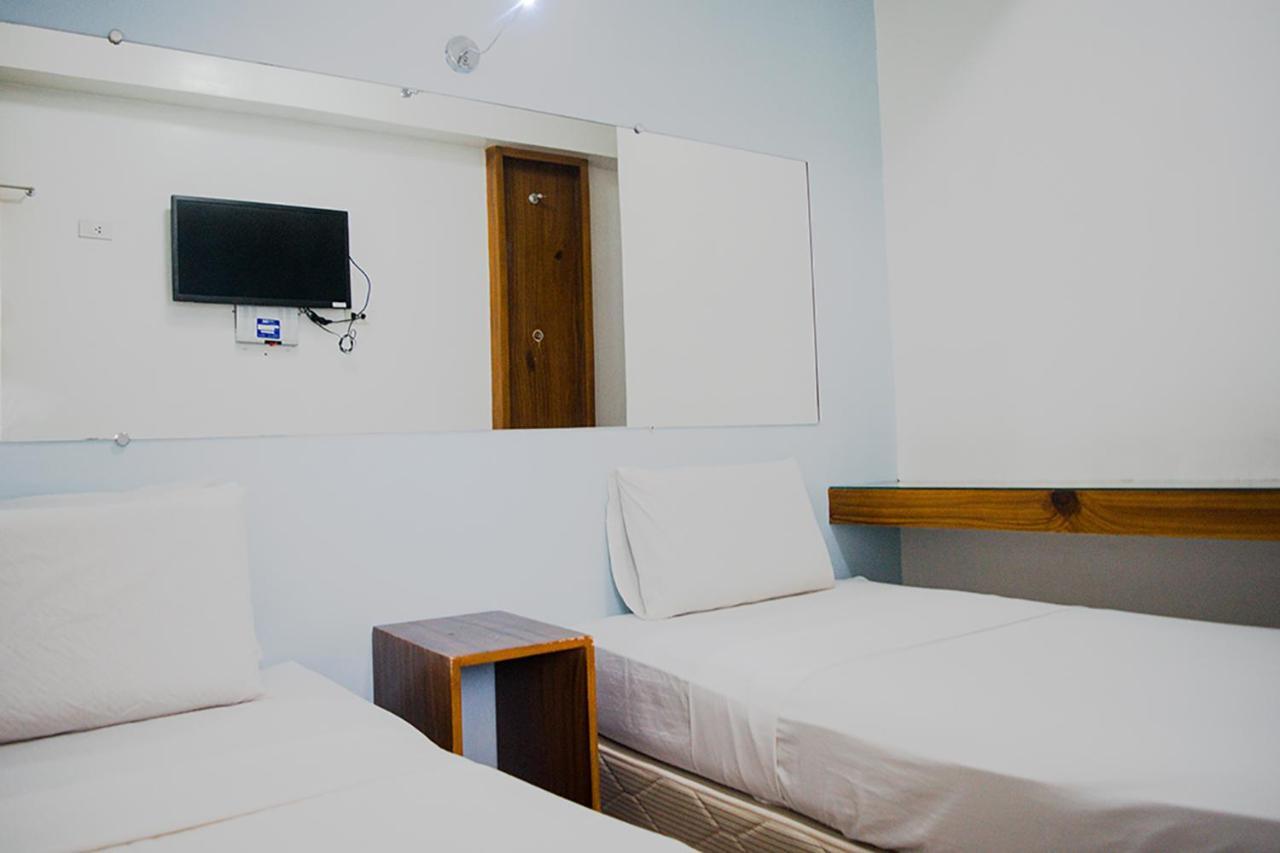 G-Galyx Inn Hotel Cagayán de Oro Habitación foto